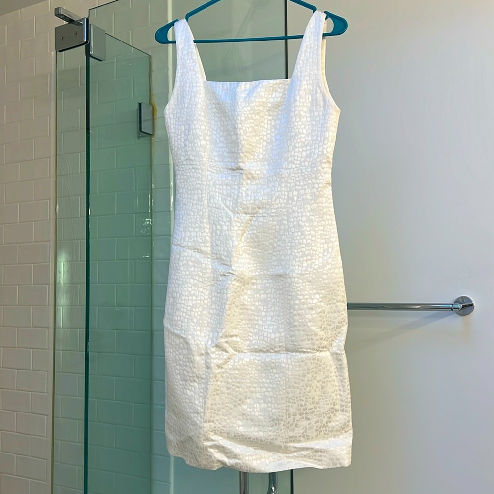 Natori white sleeveless dress, size 4
